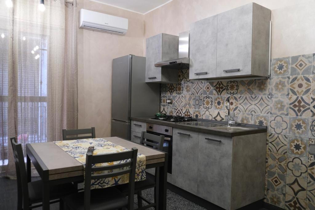 Sweet House Melania Apartment Catania Exterior photo